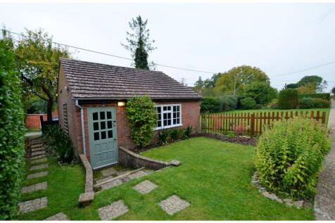 Littleworth garage front