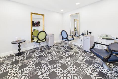 Garden Salon Studio