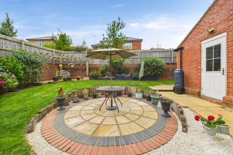 CAM02127G0-PR0296-STILL024