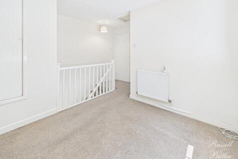 CAM02127G0-PR0309-STILL006