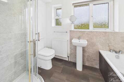 CAM01995G0-PR0378-STILL011