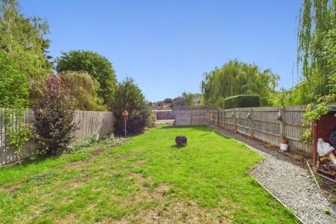 CAM01995G0-PR0361-STILL016