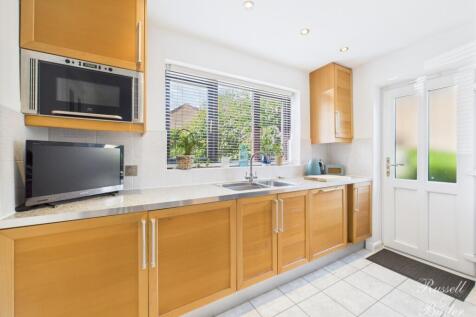 CAM02127G0-PR0314-STILL013