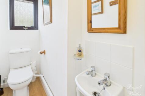 CAM02127G0-PR0314-STILL009