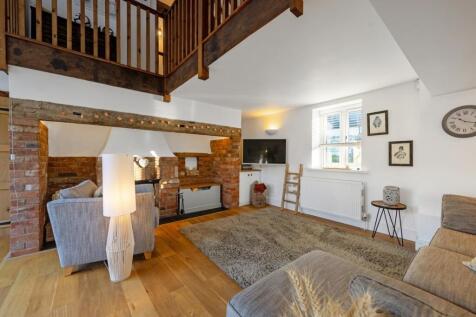 Lrg_Tithe Barn-40