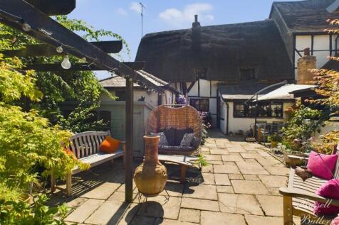 CAM02127G0-PR0186-STILL003