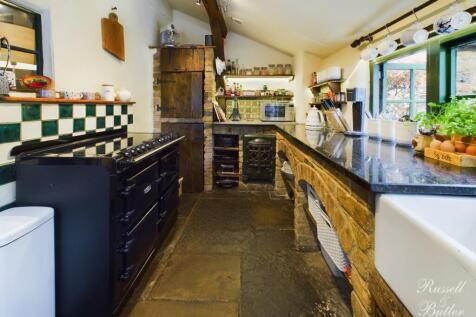 CAM01995G0-PR0081-STILL003