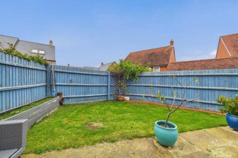 CAM01995G0-PR0374-STILL035