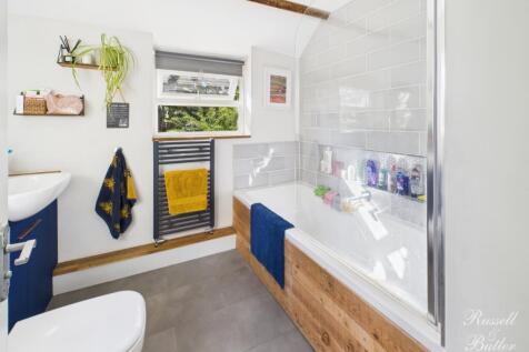 CAM02127G0-PR0344-STILL007