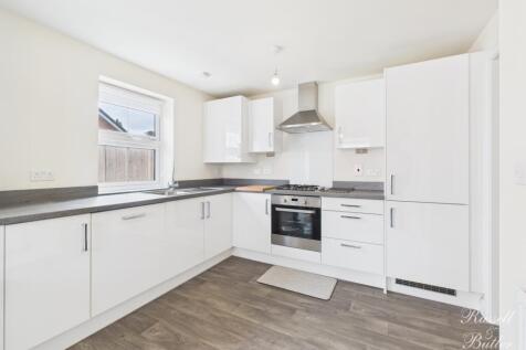 CAM02127G0-PR0345-STILL005