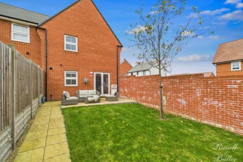 CAM02127G0-PR0345-STILL012