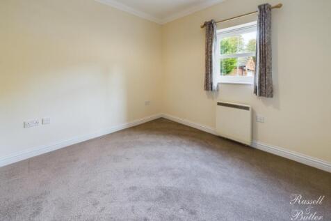 CAM01995G0-PR0108-STILL007