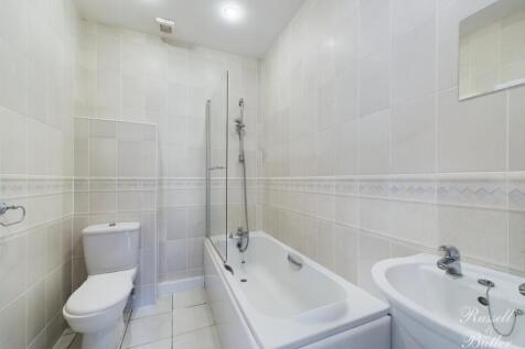 CAM01995G0-PR0108-STILL005