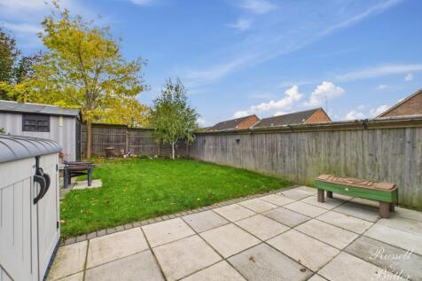 CAM01995G0-PR0379-STILL024