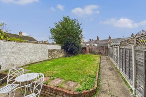 CAM01995G0-PR0383-STILL016