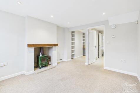 CAM02127G0-PR0361-STILL002