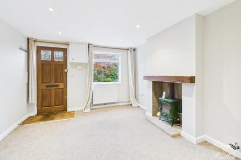 CAM02127G0-PR0361-STILL001