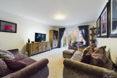 CAM02127G0-PR0216-STILL016