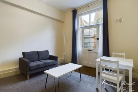 CAM02127G0-PR0265-STILL003