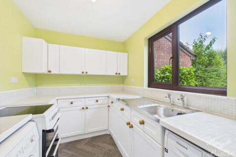 CAM01995G0-PR0314-STILL007