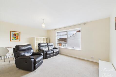 CAM01995G0-PR0389-STILL001