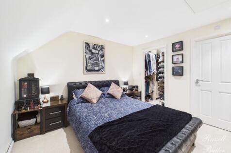 CAM02127G0-PR0363-STILL050