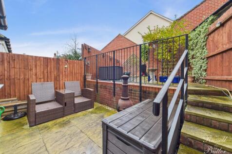 CAM02127G0-PR0363-STILL021