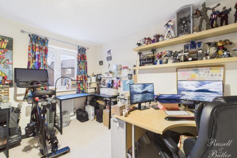 CAM02127G0-PR0363-STILL042