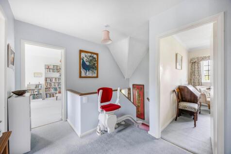 1st Floor Landing