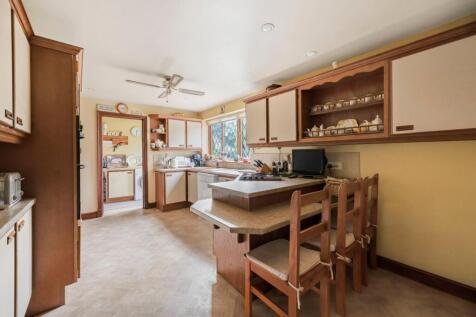 Kitchen Breakfast Rm