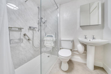 Jack &amp; Jill Shower R