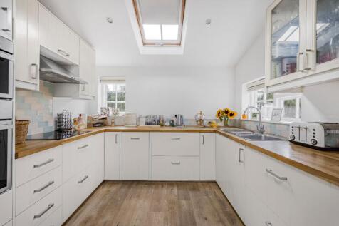 Kitchen Breakfast Rm