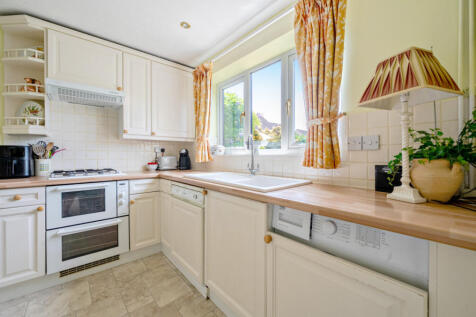 1319441-16-686680...