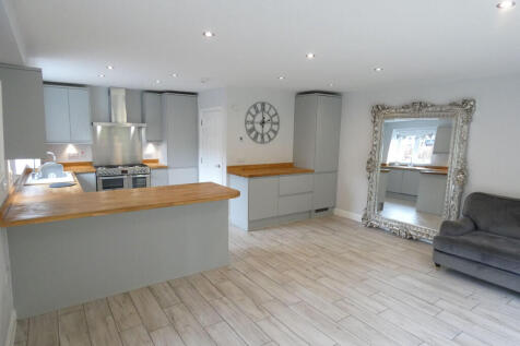 Kitchen/Family Room