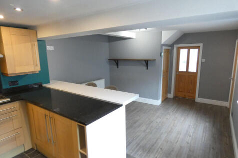 Dining Room &amp; Kitche