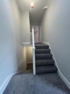 Hallway.jpg