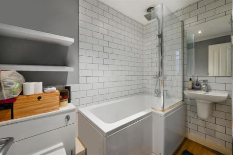 Bathroom.jpeg