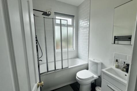barthroom 1