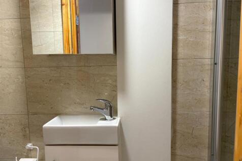 toilet jpg