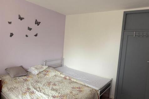 Bedroom.jpg