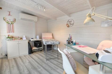 Summer House