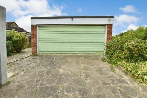 Detached Double Garage