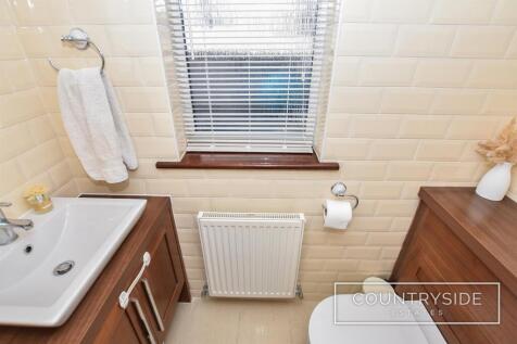 Ground Floor Cloakroom