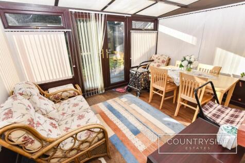 Sun Lounge/Conservatory