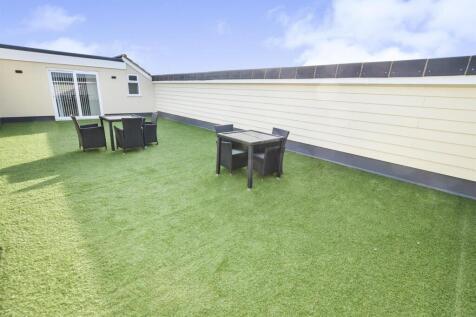 Communal Roof Terrace