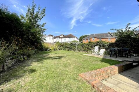 Communal Rear Garden