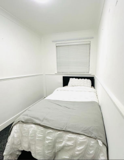 Bedroom 2.png