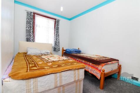Bedroom 3.jpg