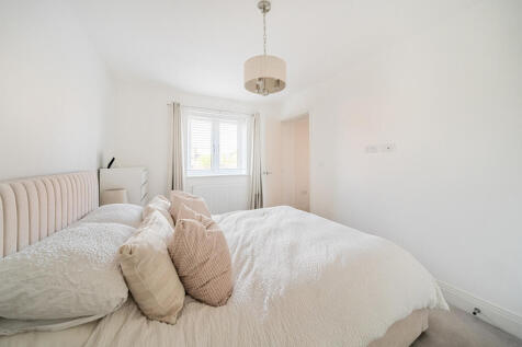 15-682228ecea742-...