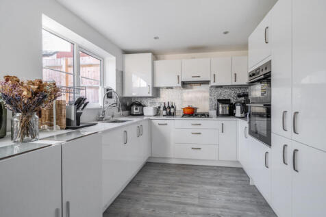 1383968-17-6926f9...